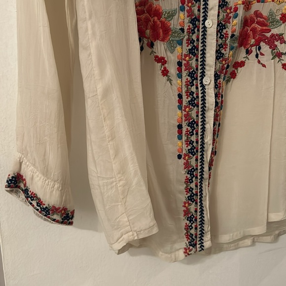 NEW Johnny Was JW Talin Long Sleeve Blouse - Picture 3 of 4